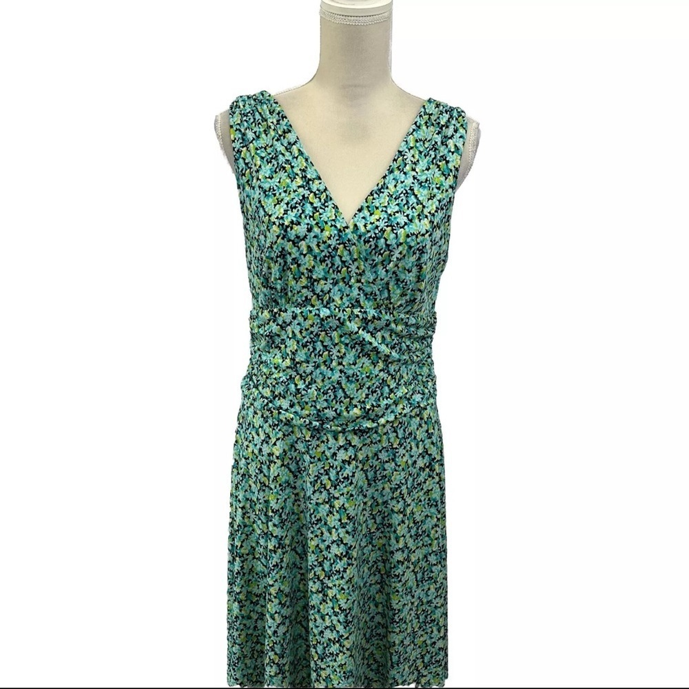Glamour Green Floral Flare Dress Size 12 Sleeveless V Neck Stretch - Picture 2 of 8